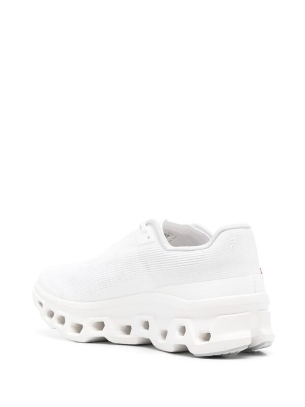 ON Sneakers